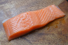 NBS20210313-Voigtlander-65F2-Salmon_0001
