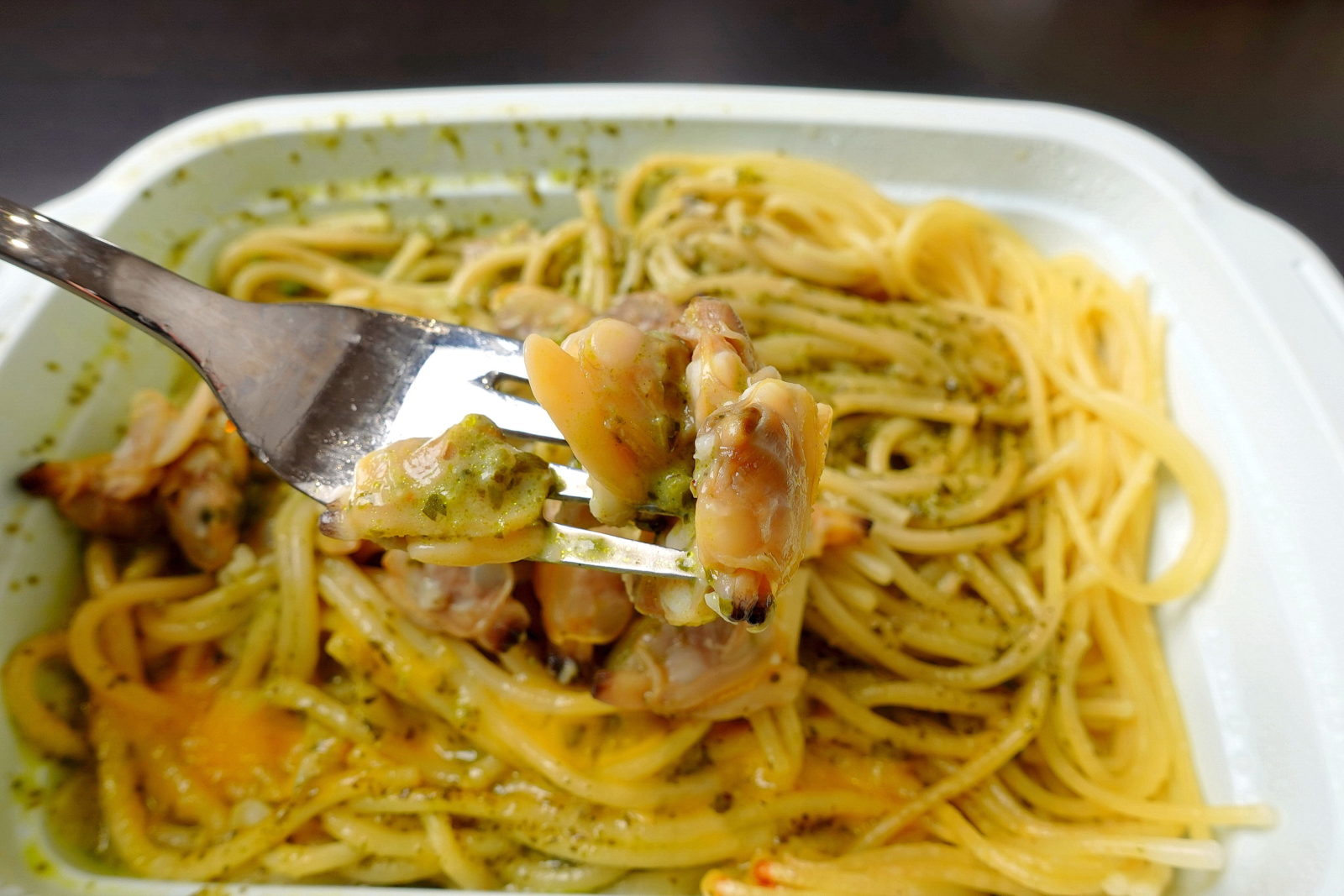 Green Sauce Clam-Noodles
