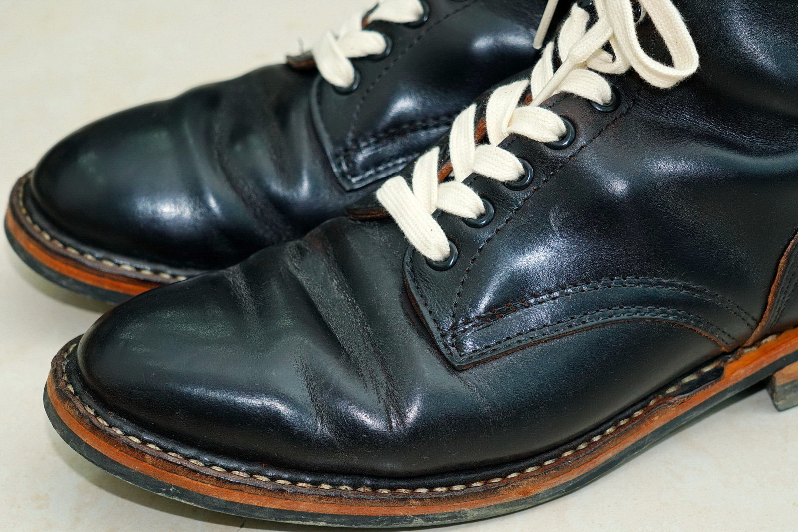 White's MP Service Boots 5Inches Horween CXL BLK 軍警靴，鞋頭特寫