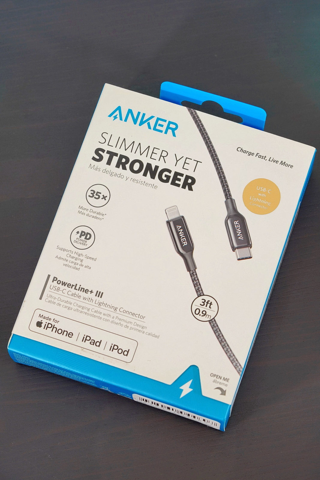 Anker PowerLine+ III USB-C to Lightning 傳輸充電線，外盒1