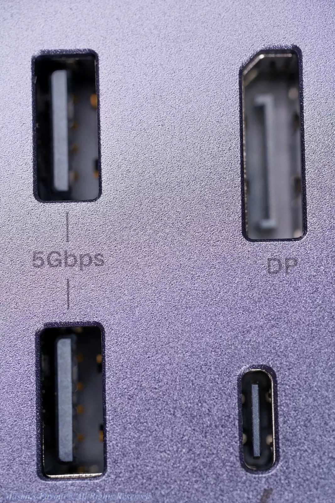 Monitormate TD1 - Rear Panel, Enlarged View, Thunderbolt 4 Ports (40Gbps, 8K@30Hz; or 40Gbps 92W) USB-A Ports (3.2 Gen1, 5Gbps), Display Port 1.4, 2.5GbE Port, DC-IN Port (160W) 3
