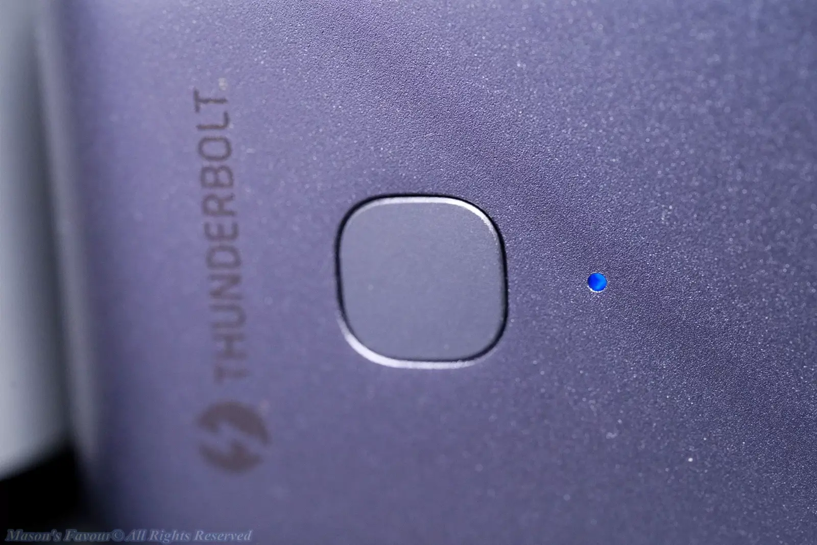 Monitormate TD1 - Power Button and Blue LED light
