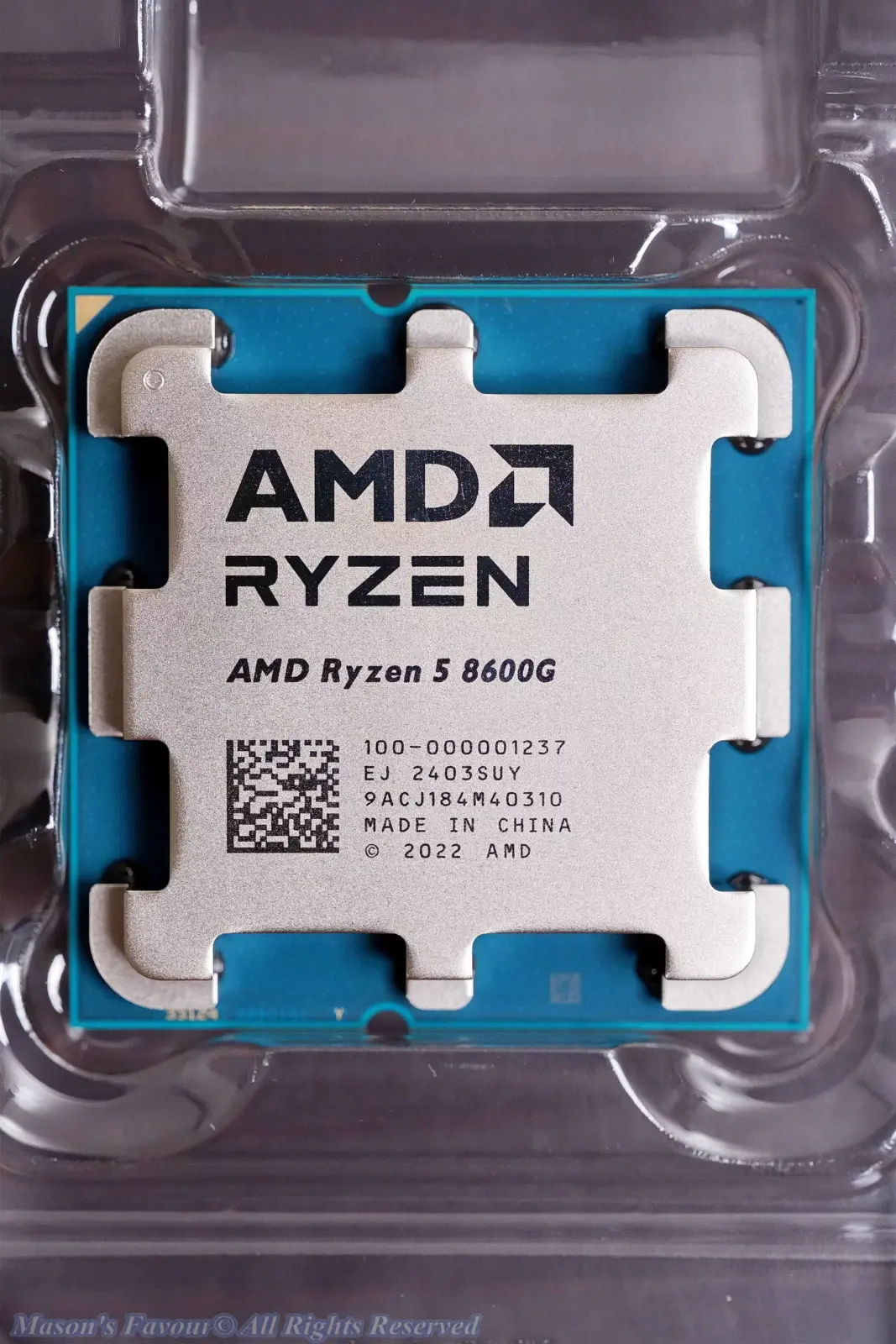 AMD Ryzen 8600G - CPU Right Front