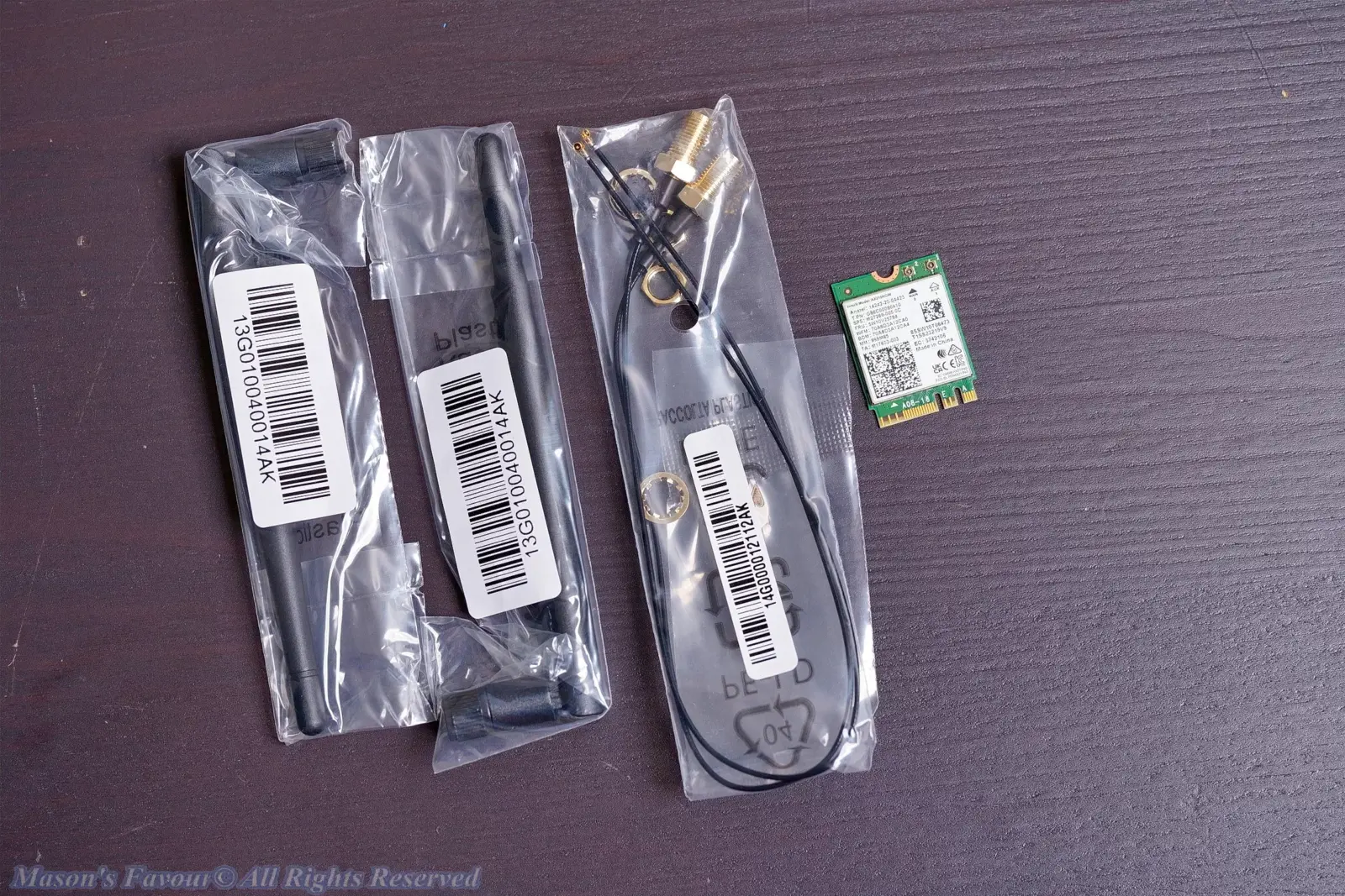 ASRock Deskmini X600 - Intel Wi-Fi 6E AX210 NIC Kit, Unboxing