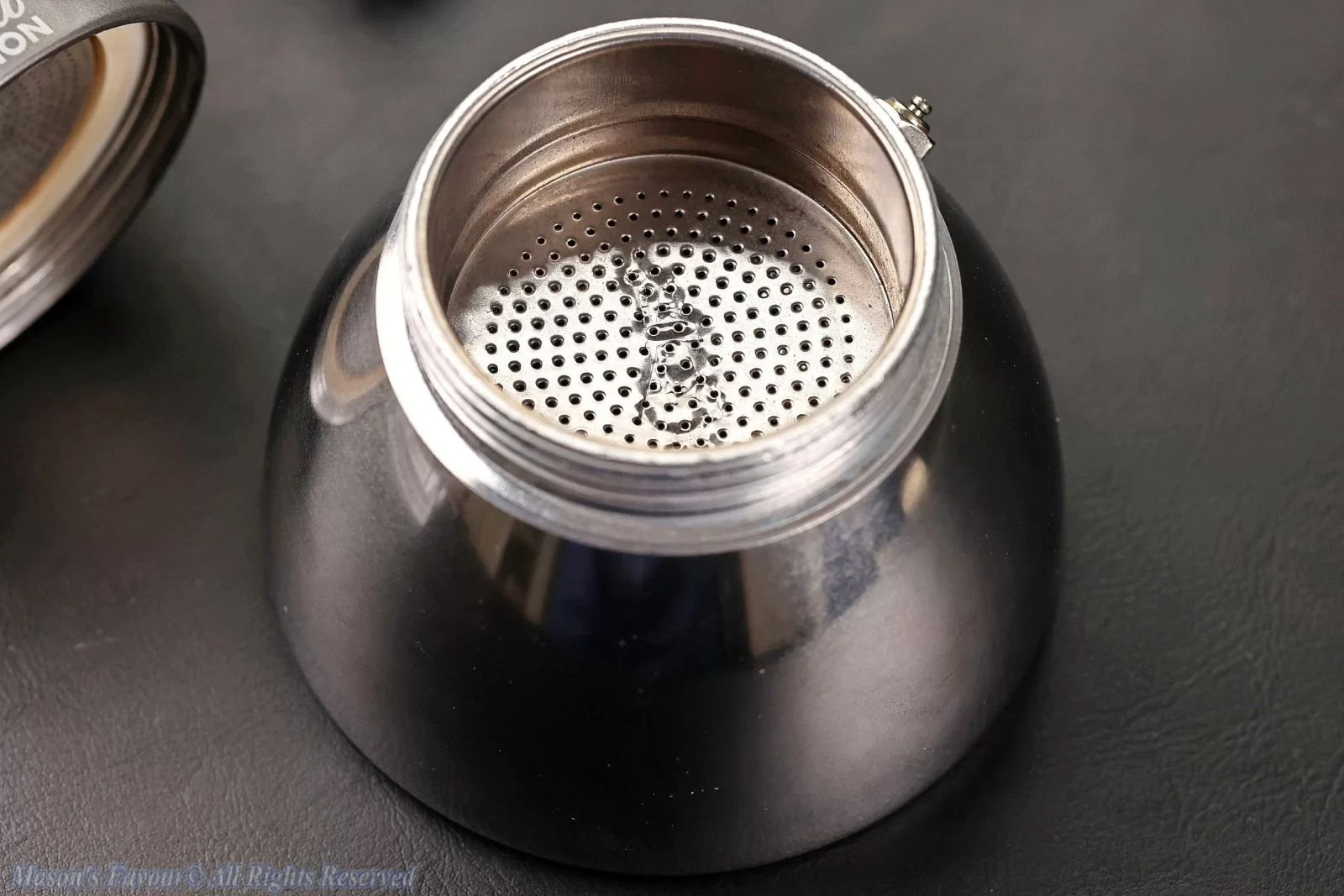 Bialetti New Brikka Induction Moka Pot - Lower Stainless Steel Tank with Coffee Powder Funnel 1