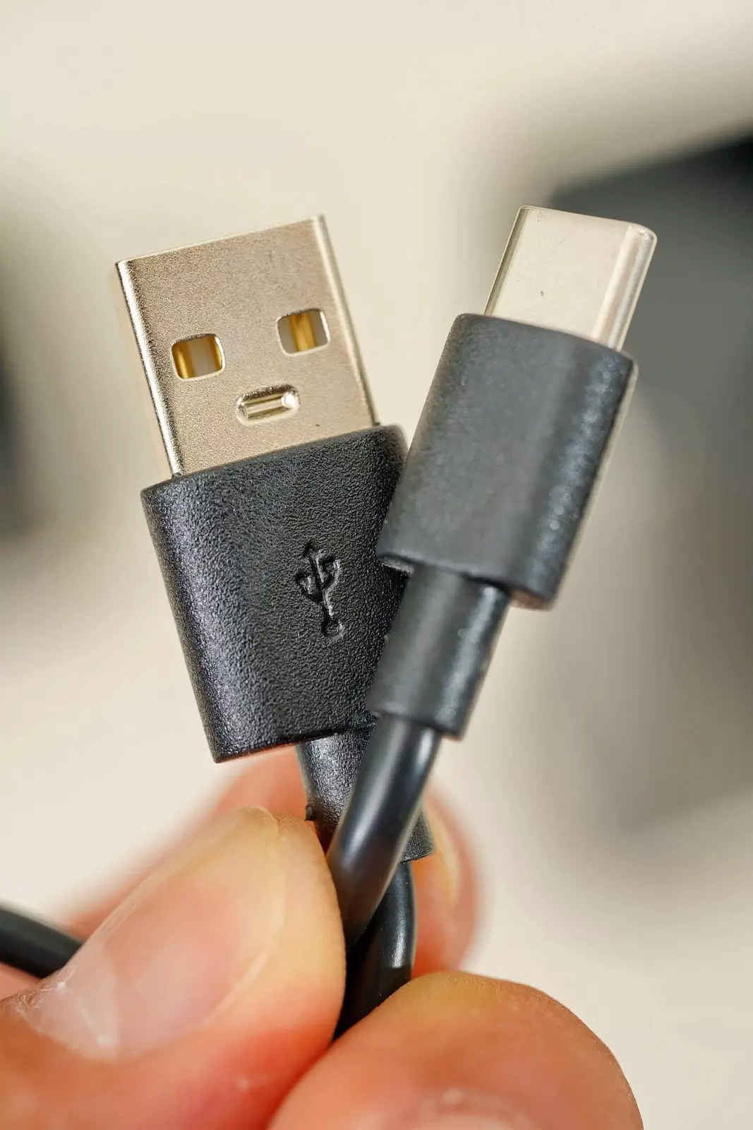 Femobook A2 Coffee Grinder - USB-C/USB-A Power Cable 2