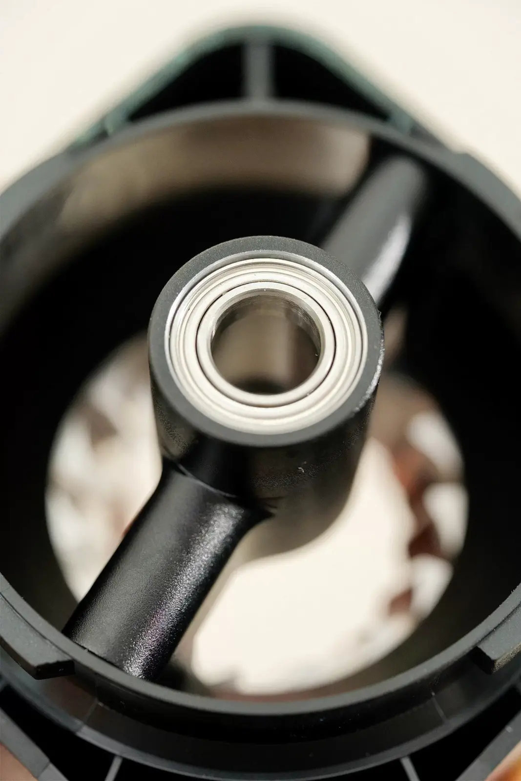 Femobook A2 Coffee Grinder - Axis Frame and Axis Bearing of the Conical Burr Set