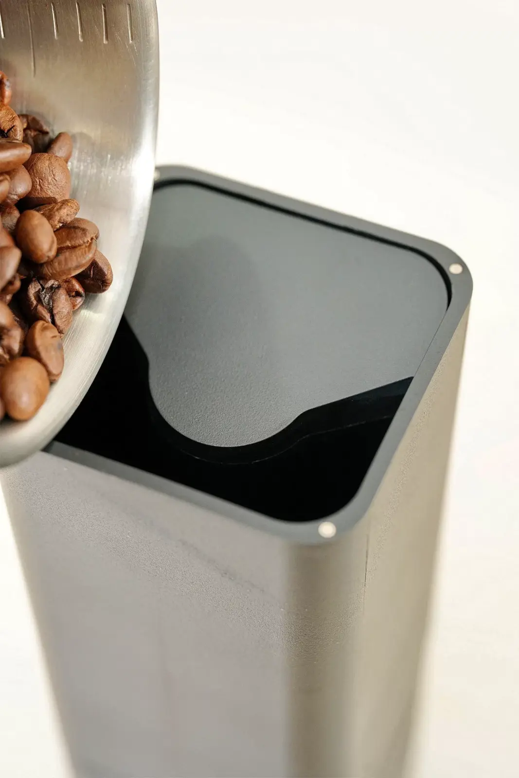 Femobook A2 Coffee Grinder - Coffee Bean Feed 1
