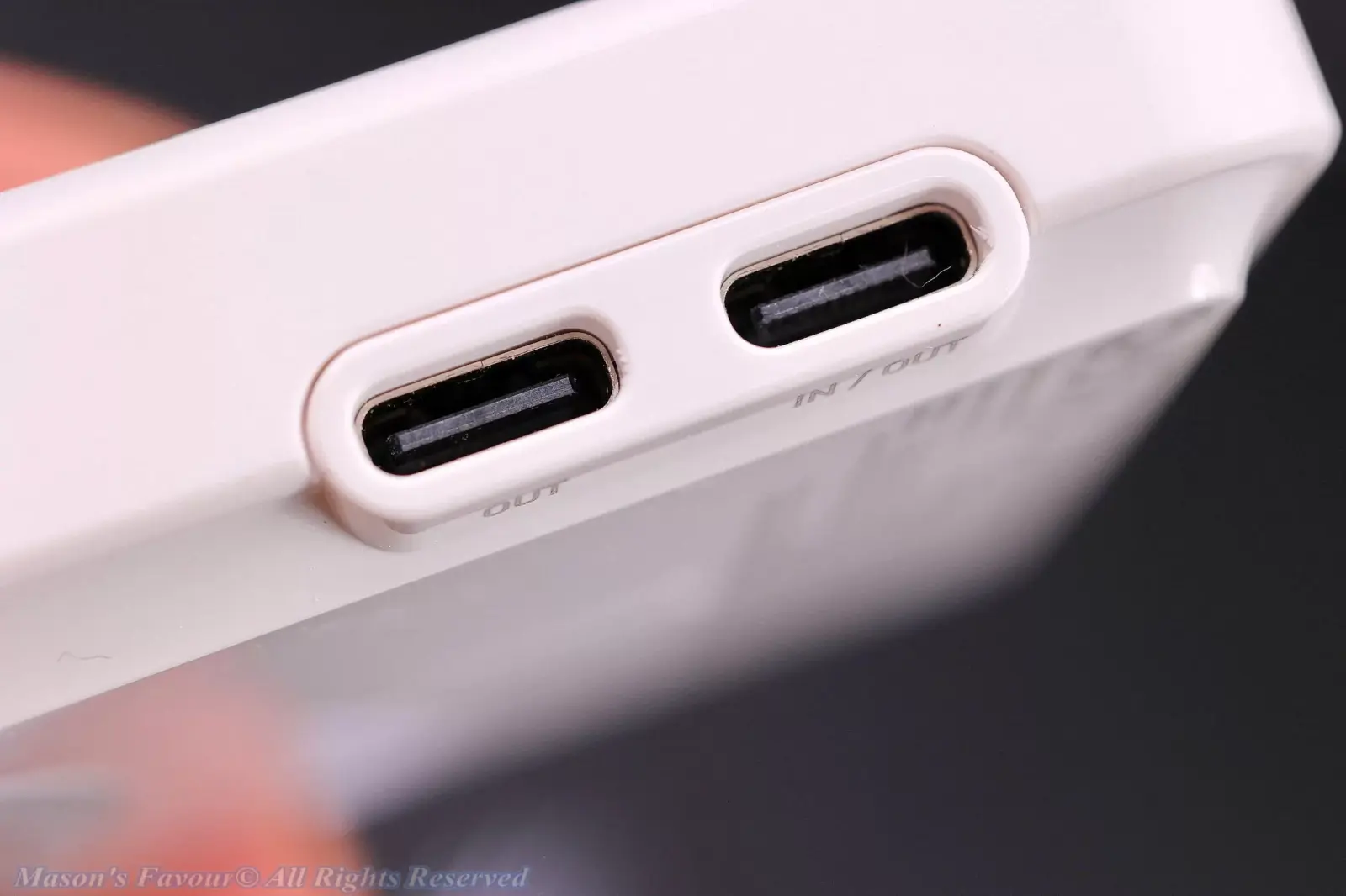 Innergie Qi2 Magnetic Battery Pack 10200mAh - USB-C Ports, Metal Shell