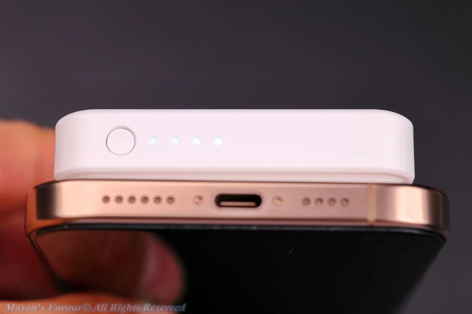 Innergie Qi2 Magnetic Battery Pack 10200mAh - iPhone 16 Pro Max Charging, Enlarged View 5