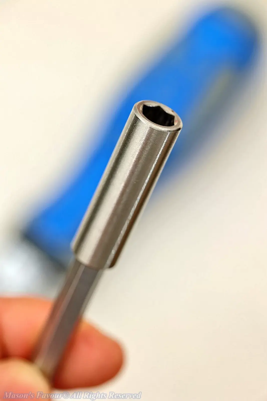 King Tony 32540MR Ratchet ScrewDriver & Bit Set - Bit Socket of the Retractable Stem Holder 1