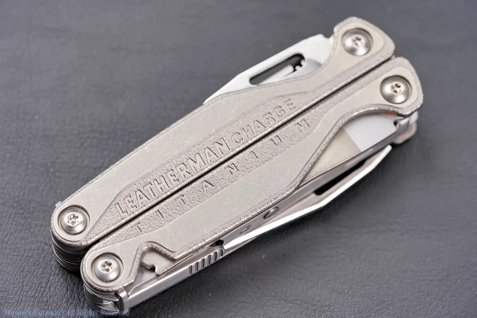 Leatherman Charge+ TTI - Perspective 1