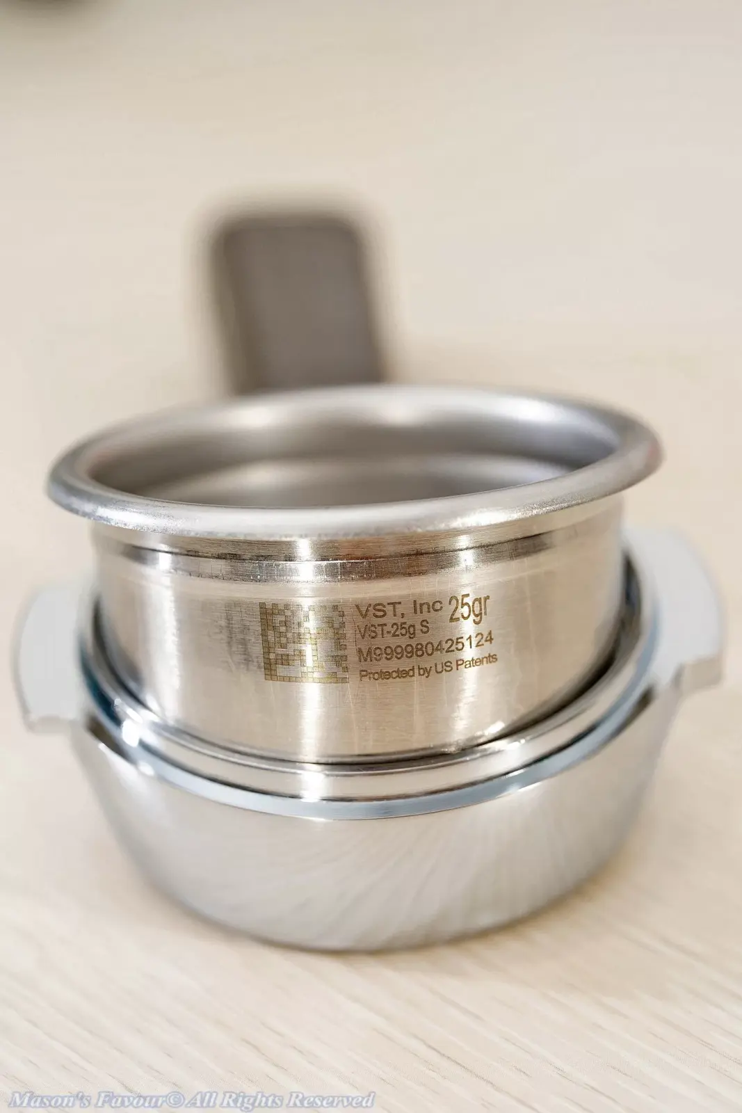 Lelit-PLA580V-PLA582V-Portafilters - Lelit PLA580V Bottomless Portafilter, with VST Filter Basket placed thereon