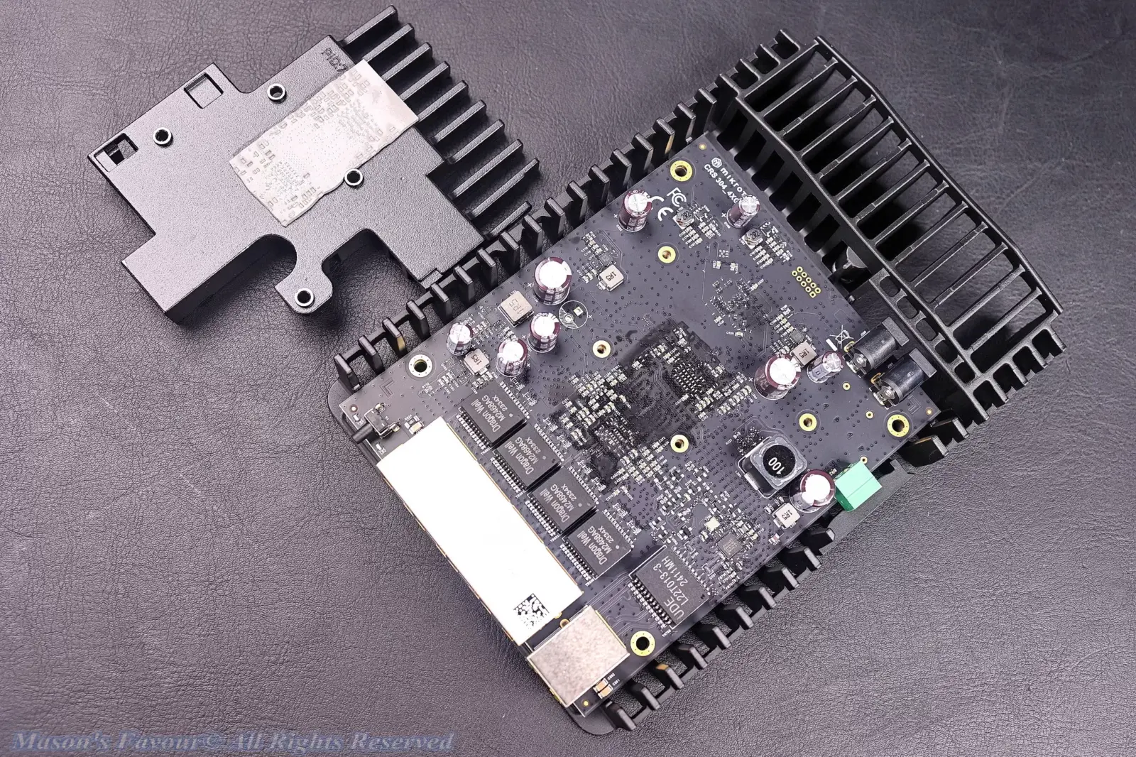 MikroTik CRS304-4XG-IN - Top Heatsink Removed