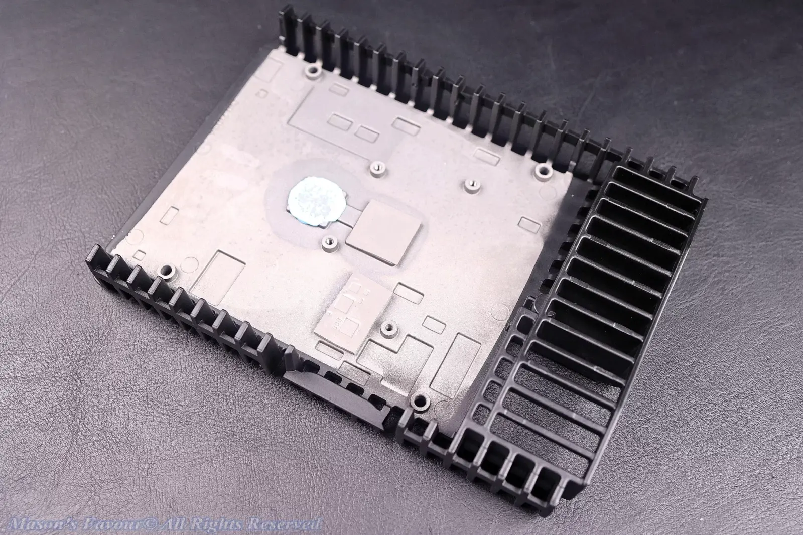MikroTik CRS304-4XG-IN - Bottom Heatsink Base, Perspective 4