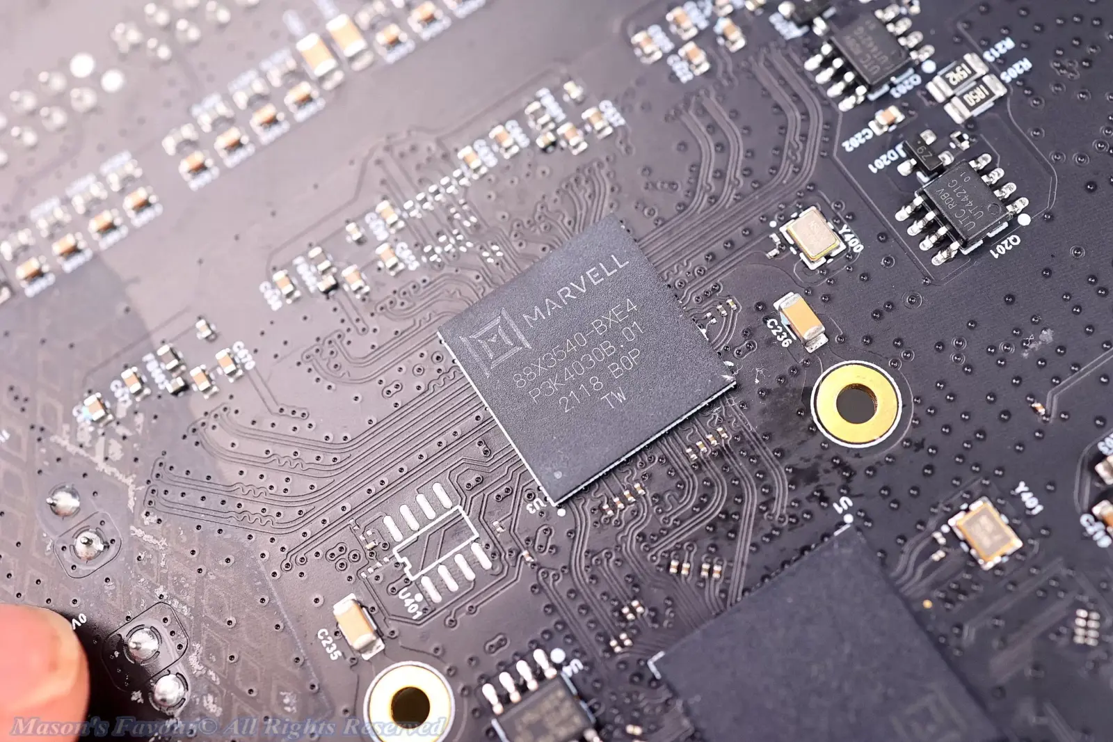 MikroTik CRS304-4XG-IN - Hands-on, Marvell 88X3540-BXE4 Quad-Port 10GbE copper PHY Chip