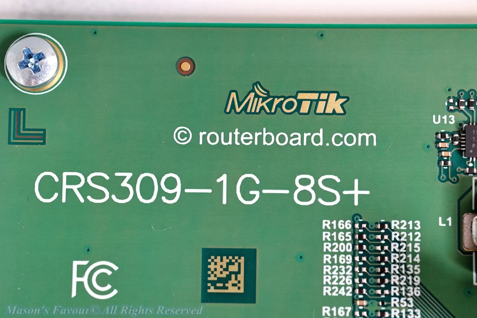 MikroTik CRS309-1G-8S+IN - Enlarged View, LOGO on the Circuit
