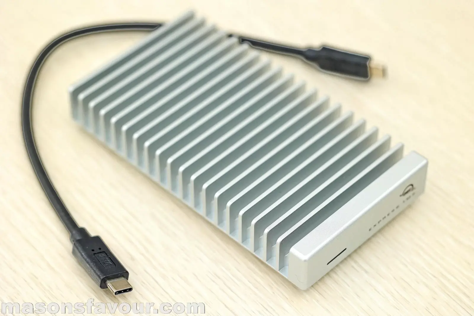 OWC 1M2 80G NVME SSD Enclosure - OWC 1M2 80G & Detachable Cable 1
