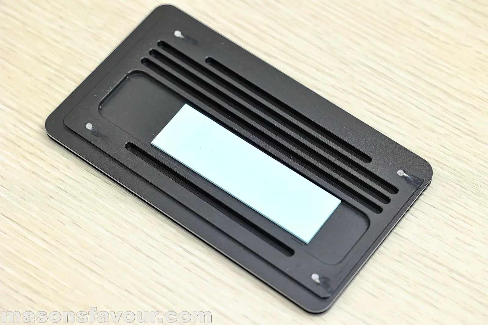 OWC Envoy Ultra Thunderbolt 5 SSD - Top Cover Heatsink 1