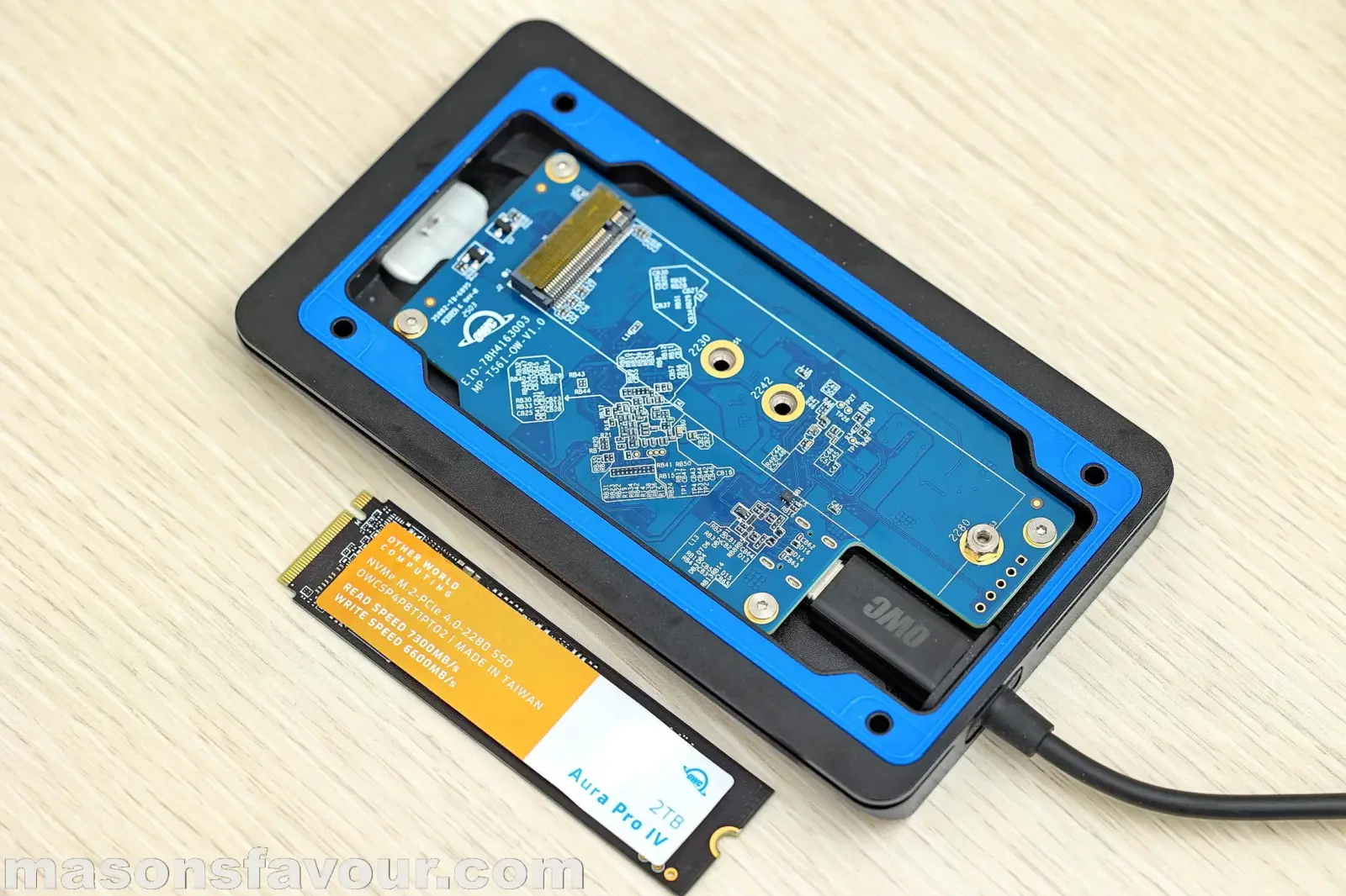 OWC Envoy Ultra Thunderbolt 5 SSD - Aura Pro IV SSD 2TB, Detachment 3