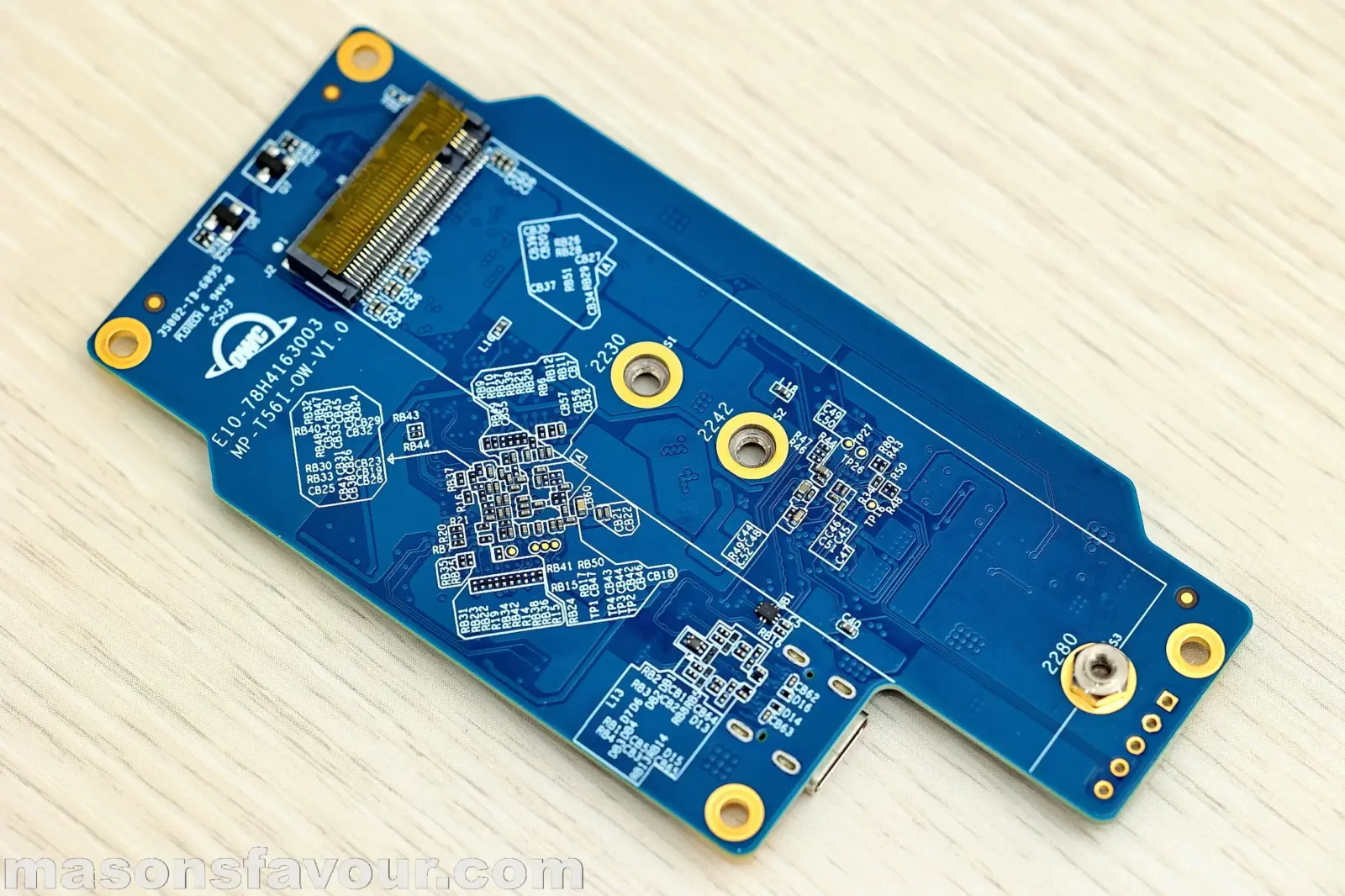 OWC Envoy Ultra Thunderbolt 5 SSD - PCB with NVME SSD Slot, Perspective 1