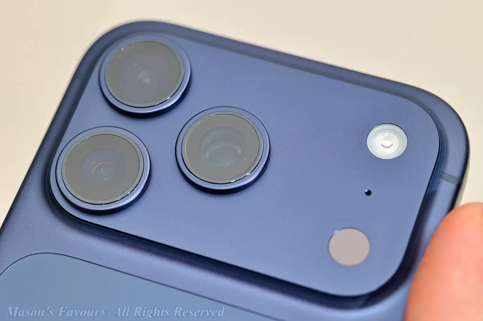 iPhone 17 Pro Deep Blue - iPhone 17 Pro, Triple Camera Module 1
