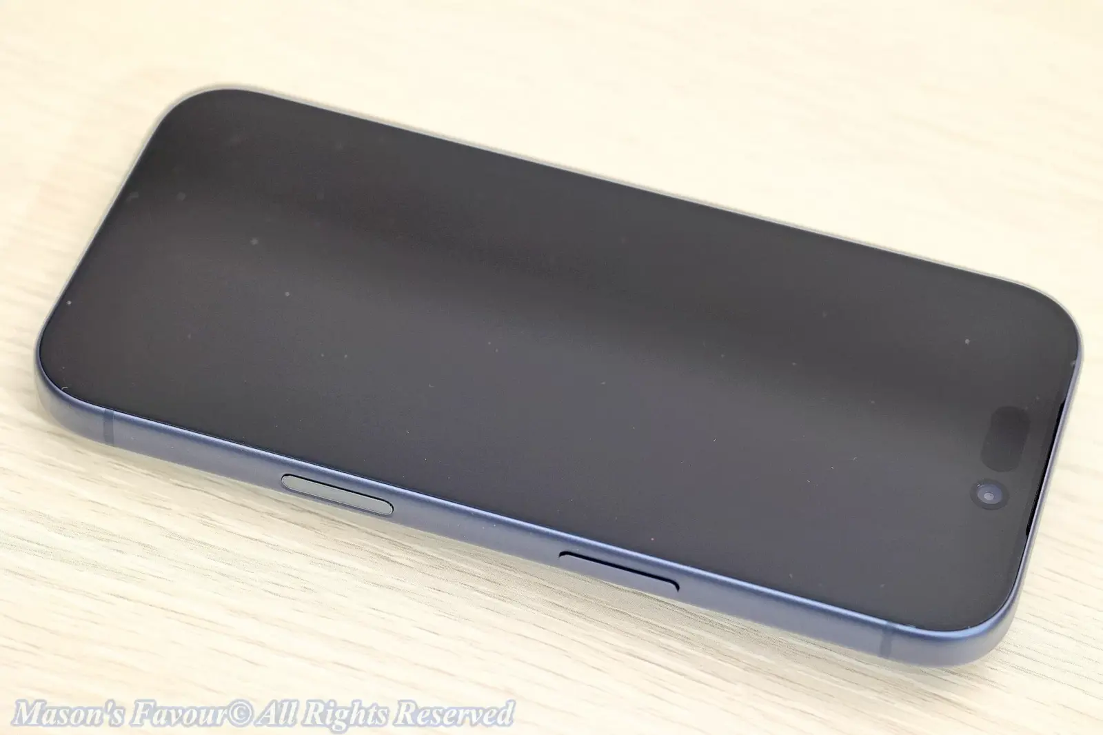 iPhone 17 Pro Deep Blue - Front Perspective 2