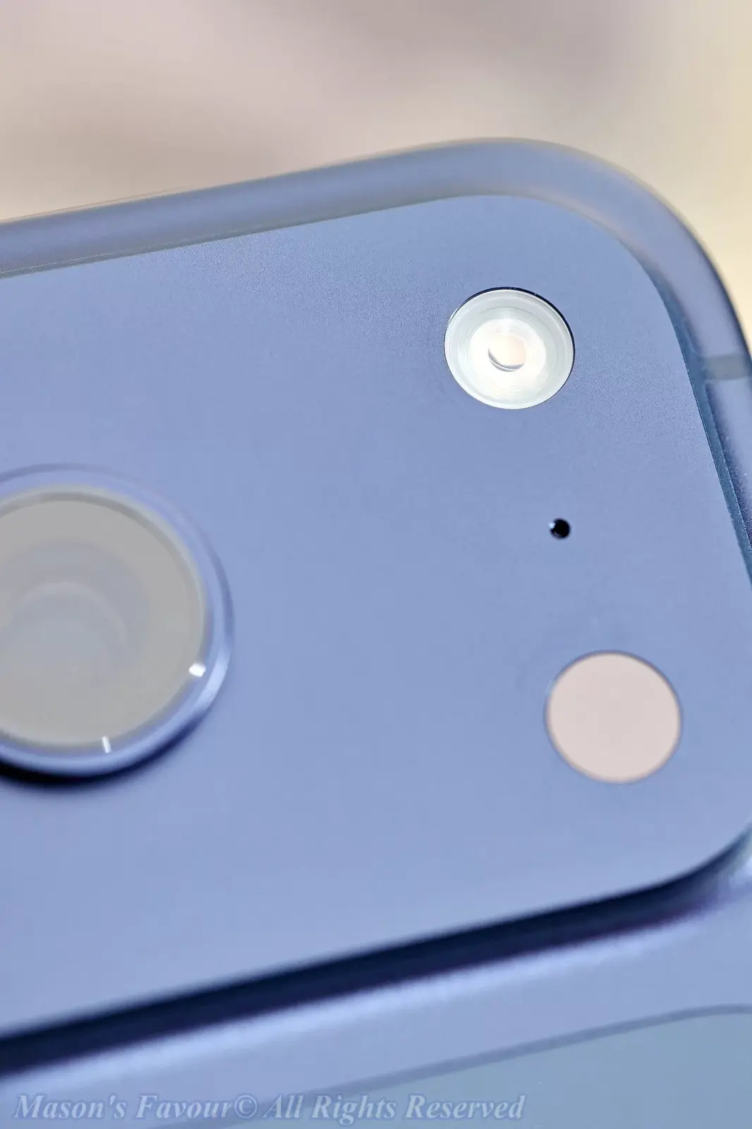 iPhone 17 Pro Deep Blue - LED & LiDAR Module